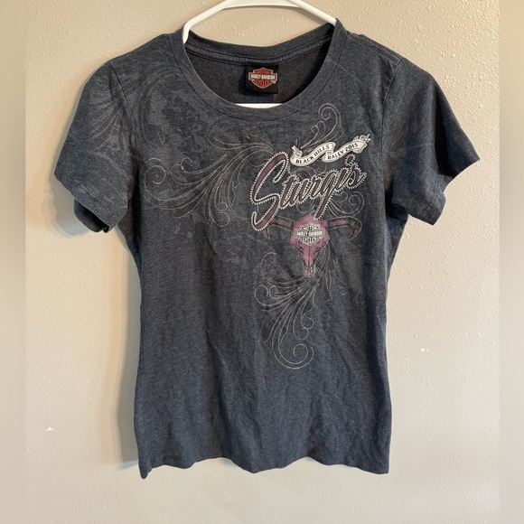 🔴Harley-Davidson Women's Charcoal Sturgis Graphic Tee - Picture 1 of 4
